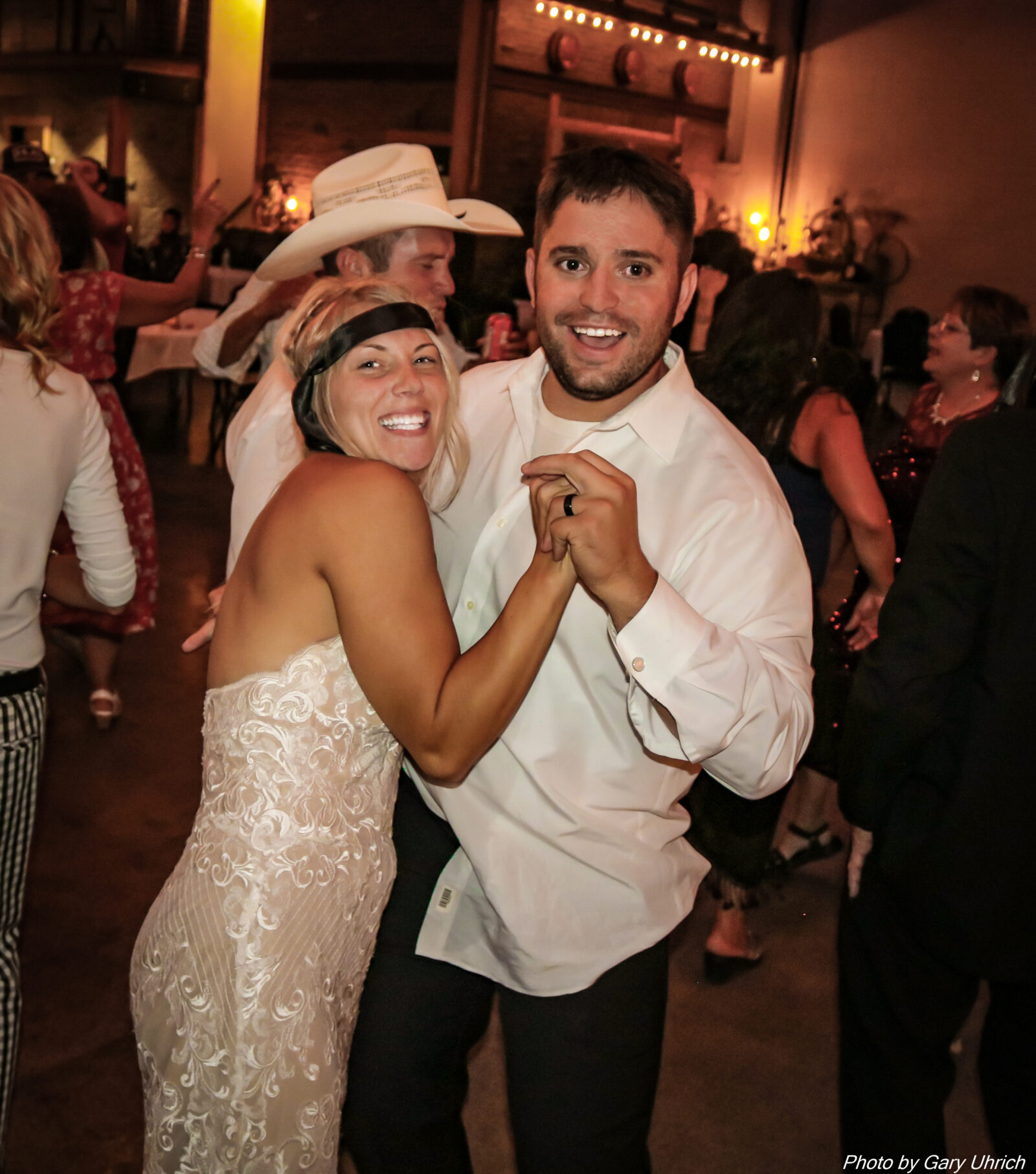 Wedding Reception The DJ Music System Last Song of the Night Bride and Groom Happy Having Fun